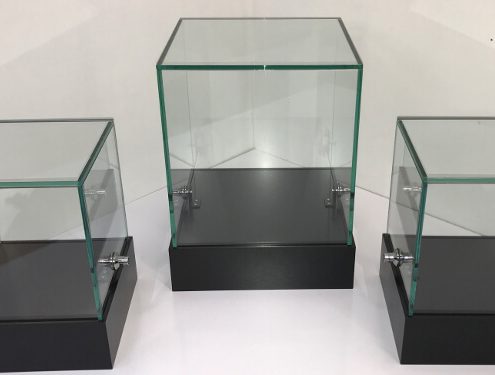 Custom glass display cubes – Microsoft Research