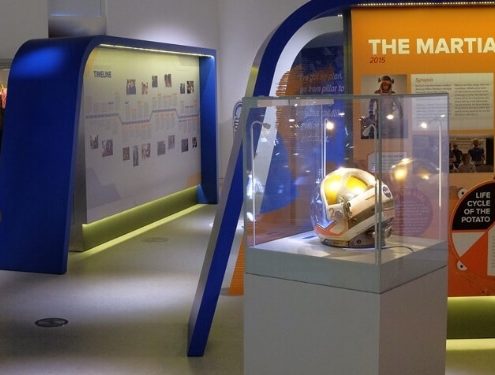 Custom mannequin display case – Shiver Me Timbers Exhibition. Photo courtesy of Sheridan Design