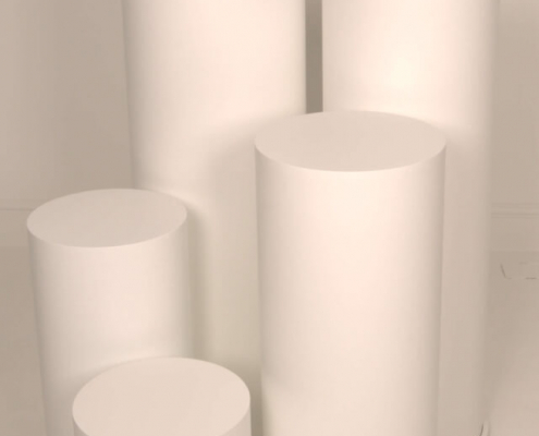 Round plinths for hire
