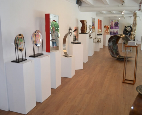 Square plinths used in a gallery
