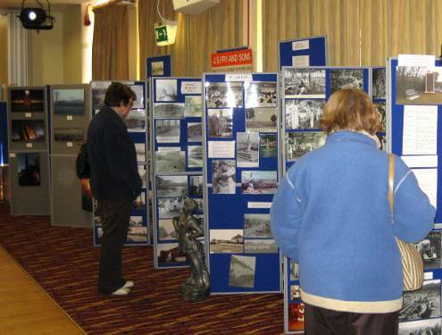 Folding display board hire