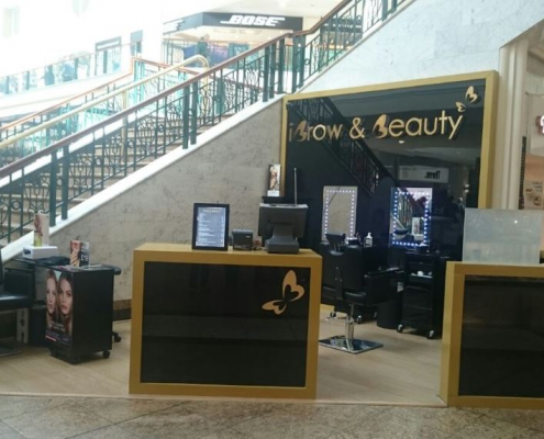 Shopping centre display at Meadowhall Shopping Centre - 3